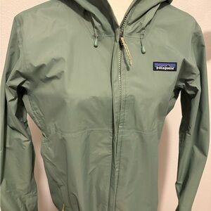 Patagonia Sage Green Jacket XSMen Or S Women